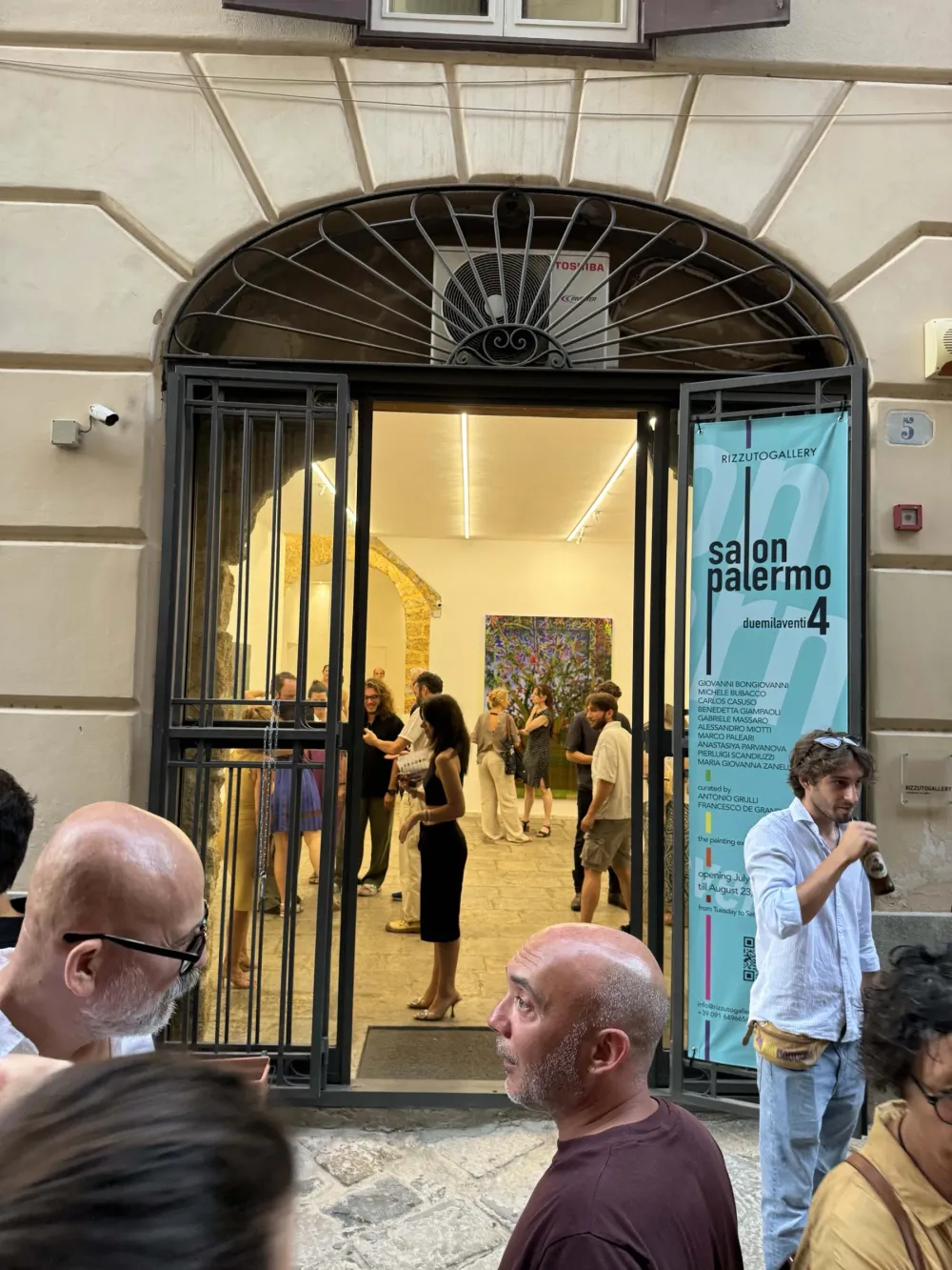 Salon Palermo 4 — Opening, 11 luglio 2024 — Ingresso della galleria 11